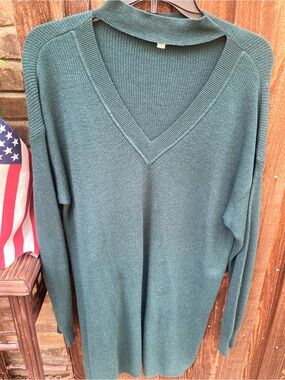 Gianni Bini Deep Teal V-Neck Longline Sweater